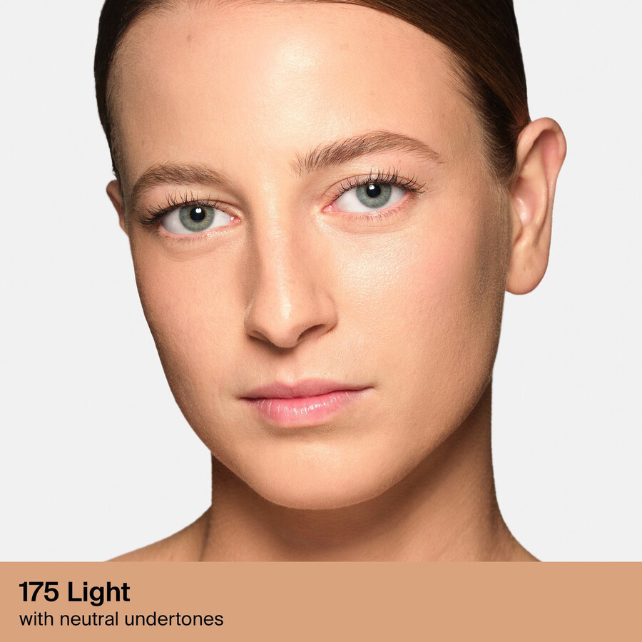 base de maquillaje triclone skin tech