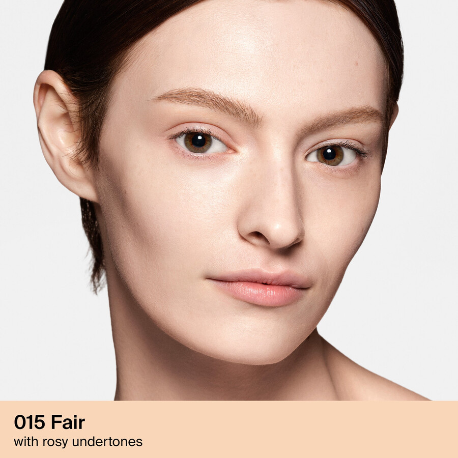 base de maquillaje triclone skin tech